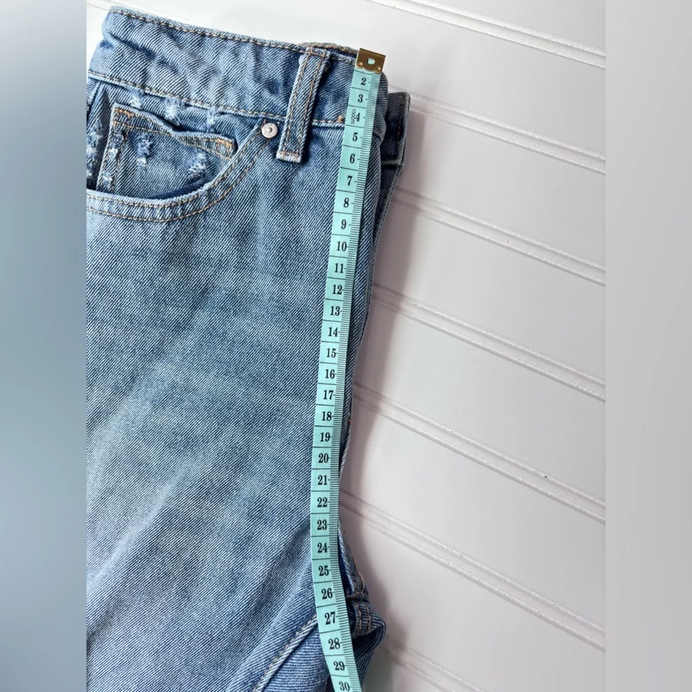 RSQ Girl’s High Rise baggy Ripped jeans Size 14p
